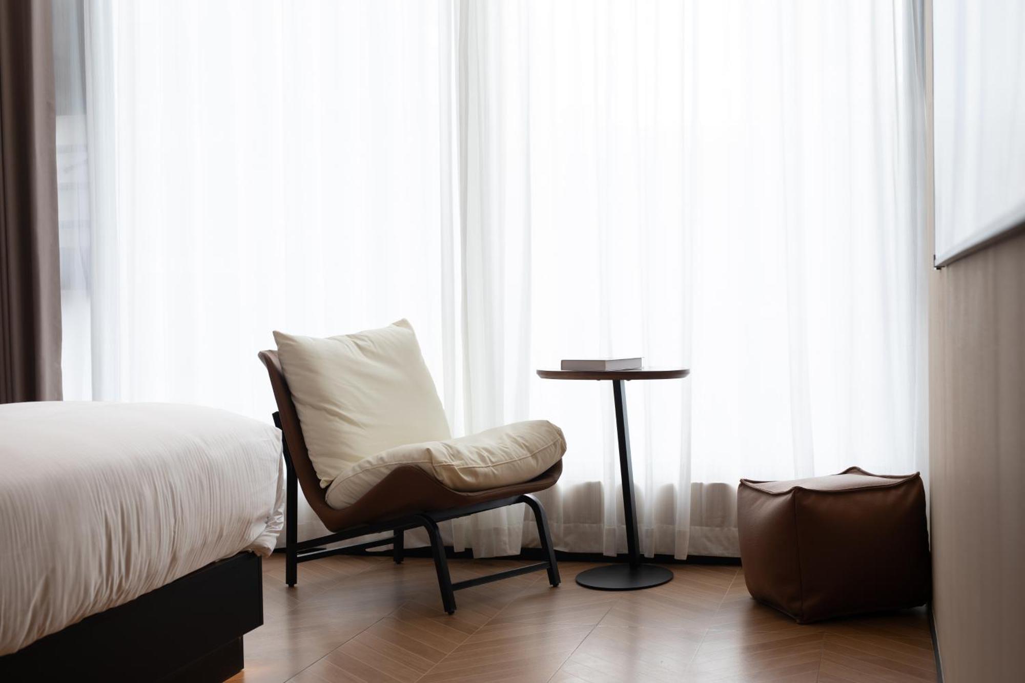 See You Soon At The Ritz Rose Summer Hotel Санья Экстерьер фото